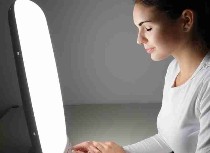 Ajna Light Therapy - It's Experience and Benefits