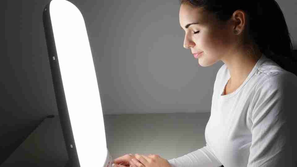 Ajna Light Therapy - It's Experience and Benefits