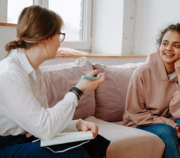 Therapist vs Primary Care Physician - When to See for Mental Health Concerns?